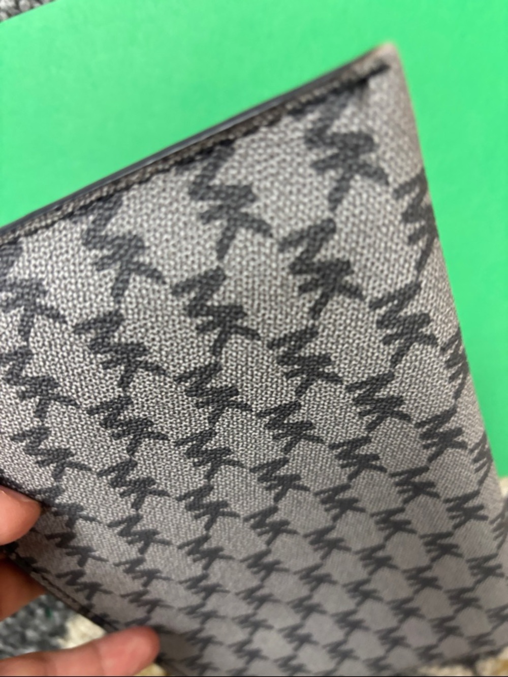 Michael Kors large Gray and Black MK Logo Wristlet - Picture 4 of 6